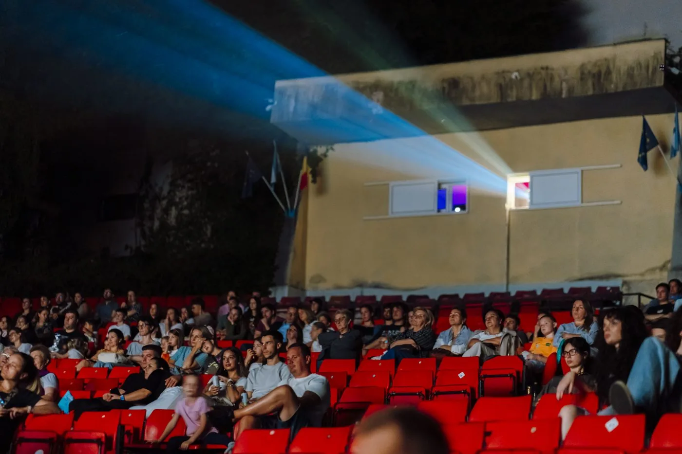 Caravana Metropolis — Cinema în aer liber la Târgu Mureș